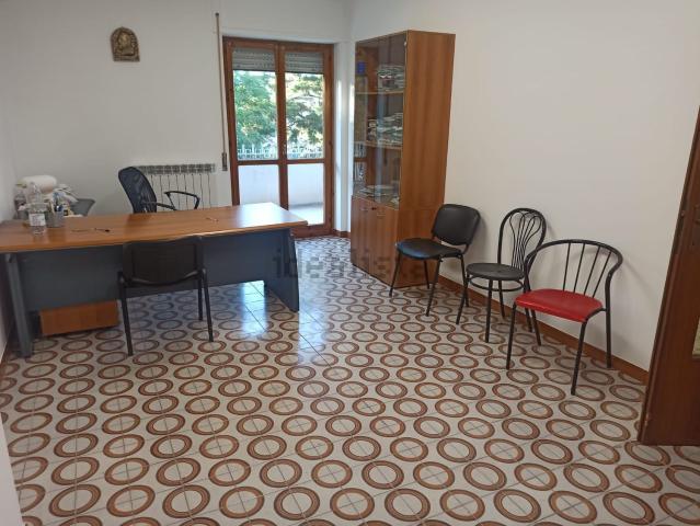 Appartamento in affitto di 85 m² in Piazzale genova, 9