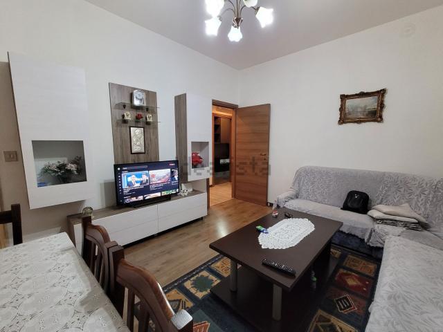 Appartamento in affitto di 85 m² in Via Vincenzo Capra, 36
