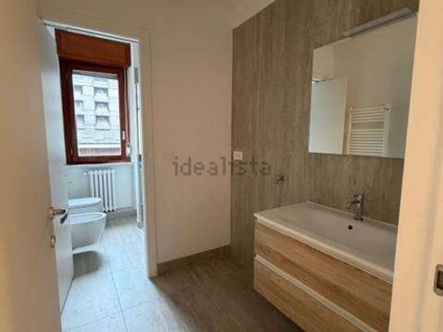 Appartamento in affitto di 85 m² in Via Vittorio Veneto, 11