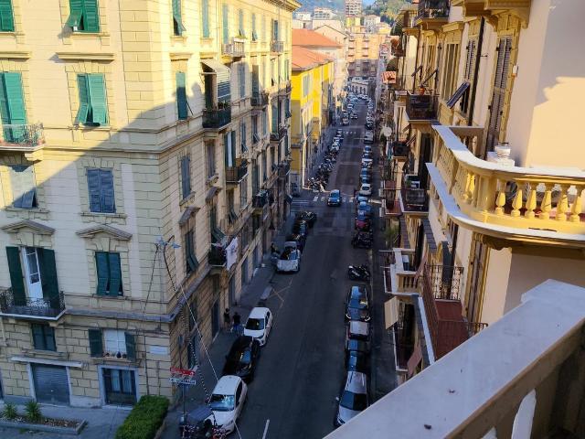 Appartamento in affitto di 85 m² in Via XX Settembre, 172