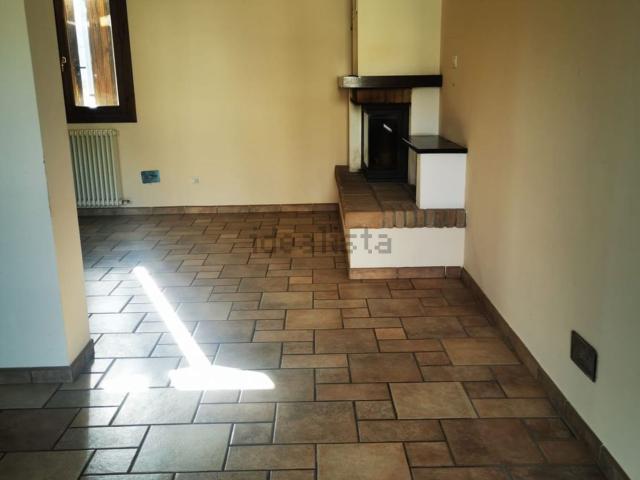 Appartamento in affitto di 85 m² in Via XXIV Maggio, 1125