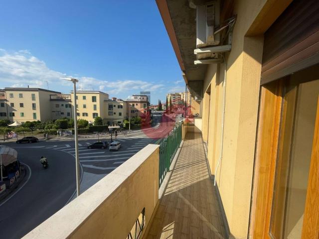 Appartamento in affitto di 85 m² in Via Almerico Meomartini