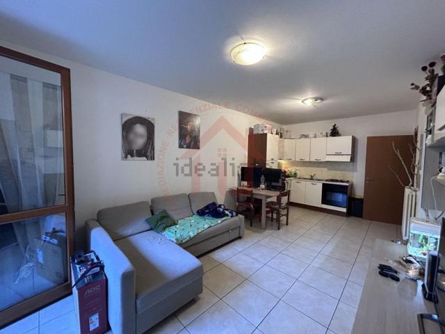 Appartamento in affitto di 85 m² in Via Alessandro Manzoni