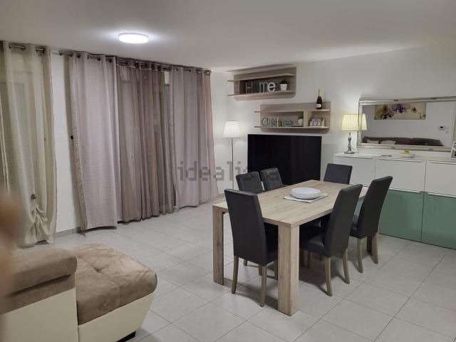 Appartamento in affitto di 85 m² in Via Angelo Venturoli