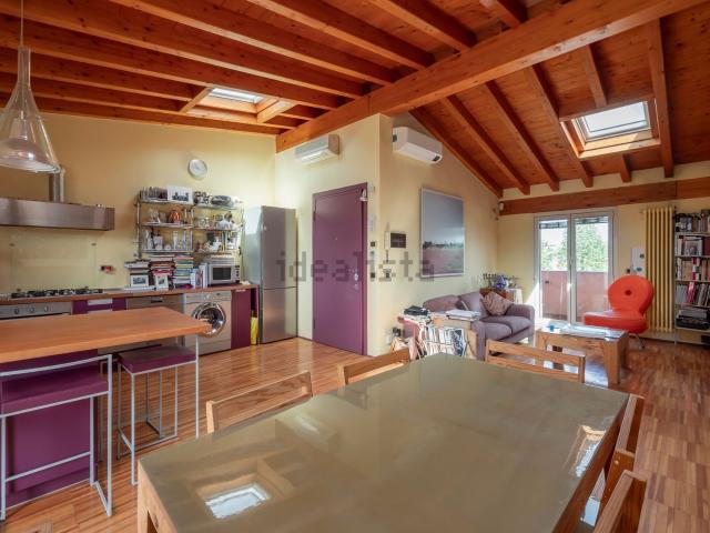 Appartamento in affitto di 85 m² in Via Carlo Bianconi