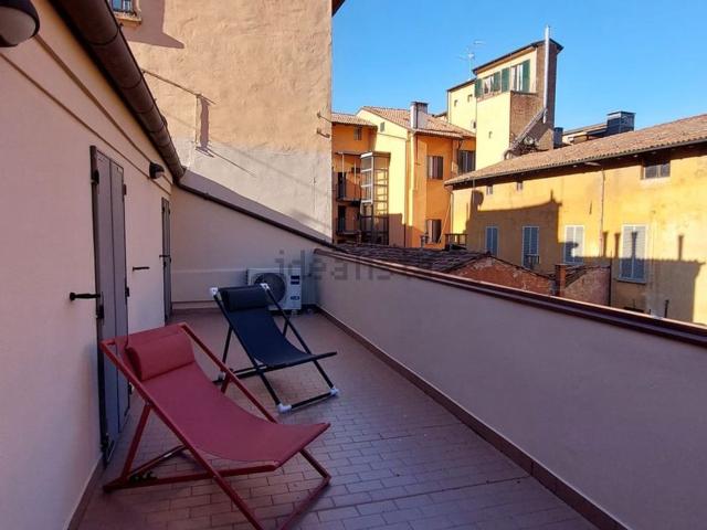 Appartamento in affitto di 85 m² in Via Clavature