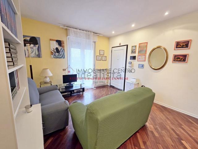 Appartamento in affitto di 85 m² in Via dei Comparini