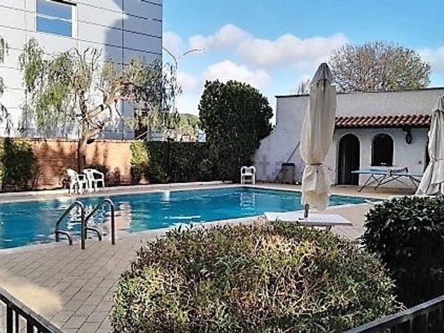 Appartamento in affitto di 85 m² in Via dei Faggella, 4