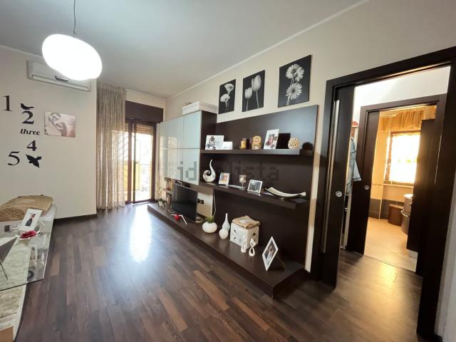 Appartamento in affitto di 85 m² in Via del Primo Maggio