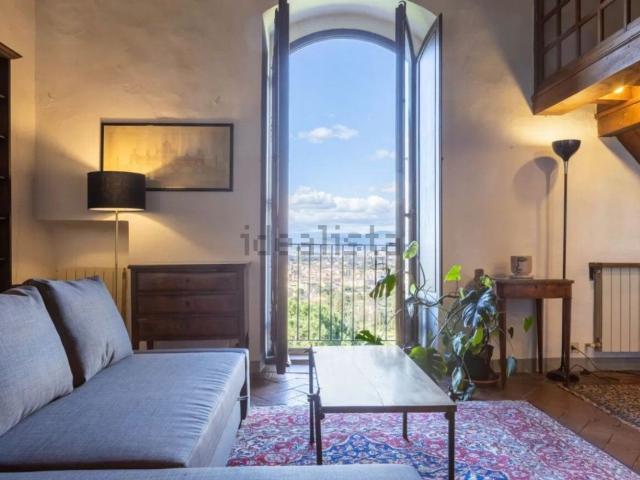 Appartamento in affitto di 85 m² in Via di Bellosguardo