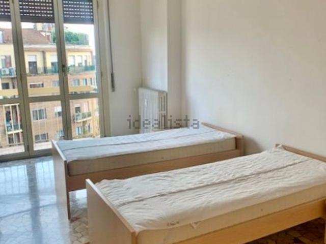 Appartamento in affitto di 85 m² in Via Edoardo Bassini, 43