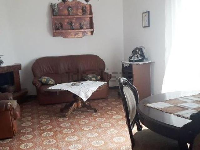 Appartamento in affitto di 85 m² in Via Elia Lombardini