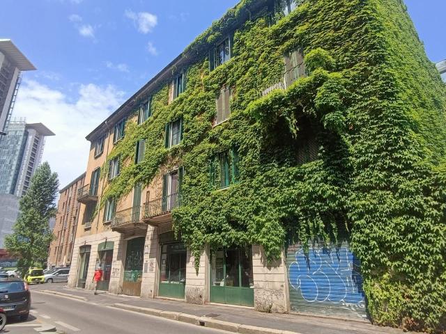 Appartamento in affitto di 85 m² in Via Gaetano de Castillia, 7