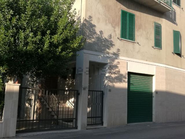 Appartamento in affitto di 85 m² in Via Galileo Galilei, 30