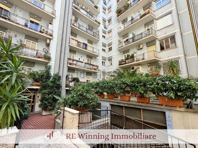 Appartamento in affitto di 85 m² in Via Gallia, 122