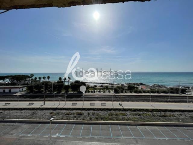 Appartamento in affitto di 85 m² in Via Genova