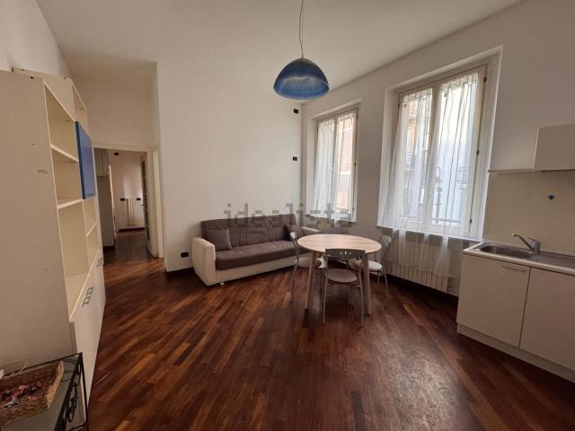Appartamento in affitto di 85 m² in Via Giacomo Puccini, 7