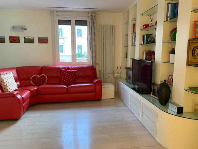 Appartamento in affitto di 85 m² in Via Giuseppe Sacconi, 19