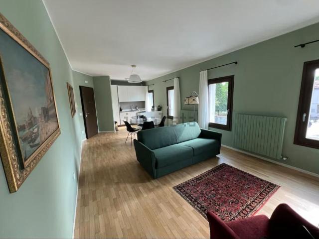 Appartamento in affitto di 85 m² in Via Guglielmo Marconi, 33