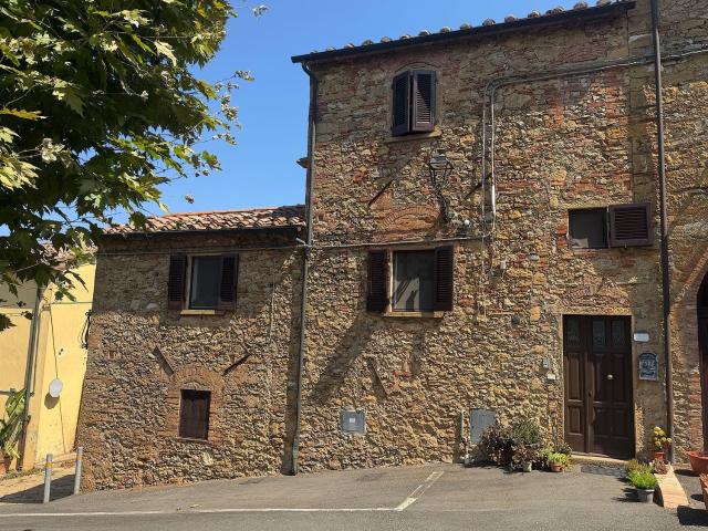 Appartamento in affitto di 85 m² in Via Martiri