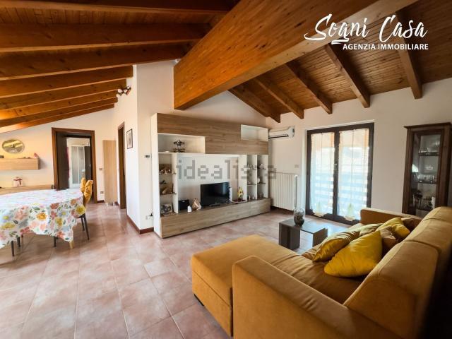 Appartamento in affitto di 85 m² in Via Marconi