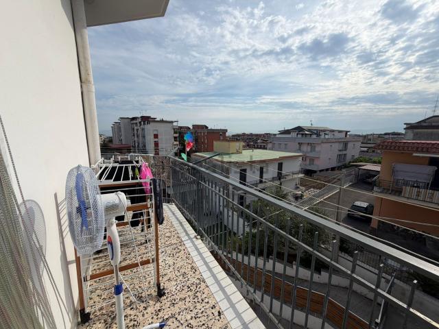 Appartamento in affitto di 85 m² in Via Pitagora