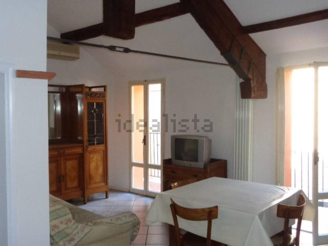 Appartamento in affitto di 85 m² in Via Ripagrande