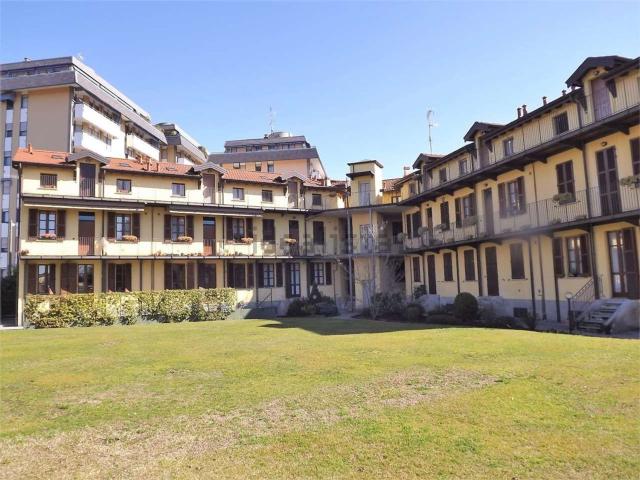 Appartamento in affitto di 85 m² in Via Risorgimento, 1