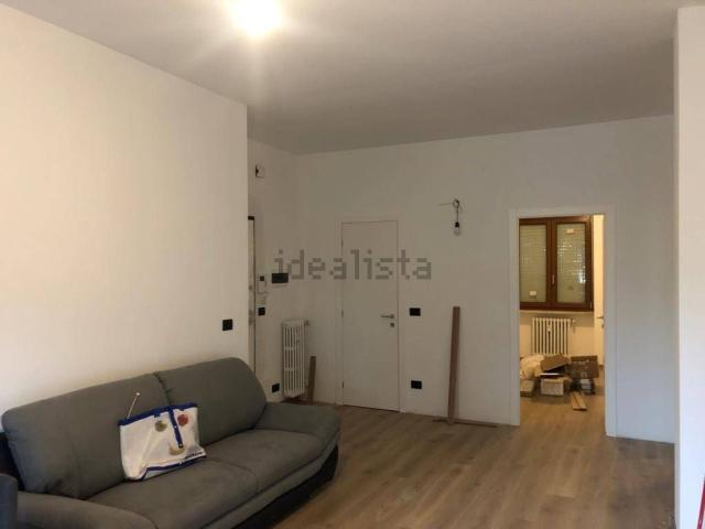 Appartamento in affitto di 85 m² in Via Roma, 27