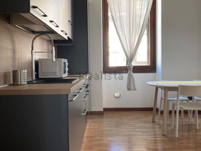 Appartamento in affitto di 85 m² in Via San Giovanni alla Paglia