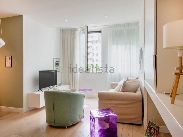 Appartamento in affitto di 85 m² in Via Spartaco, 12
