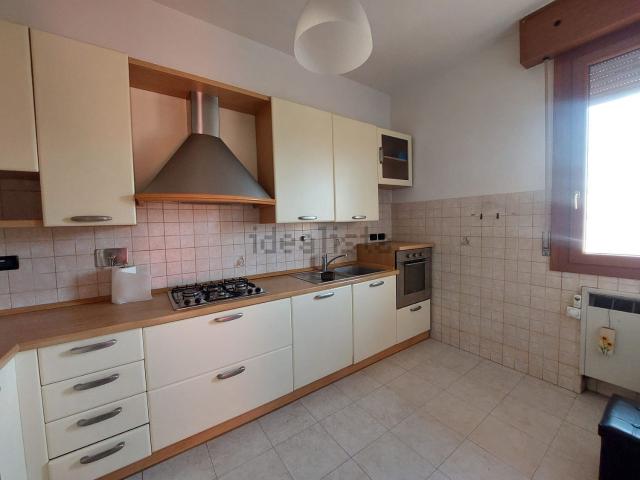 Appartamento in affitto di 85 m² in Via Speranza, 54