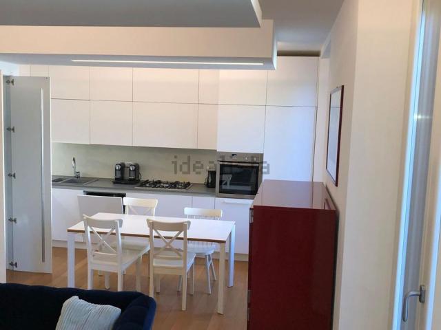 Appartamento in affitto di 85 m² in Viale Monte Nero, 73