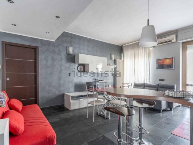 Appartamento in affitto di 85 m² in Viale Cassala, 49