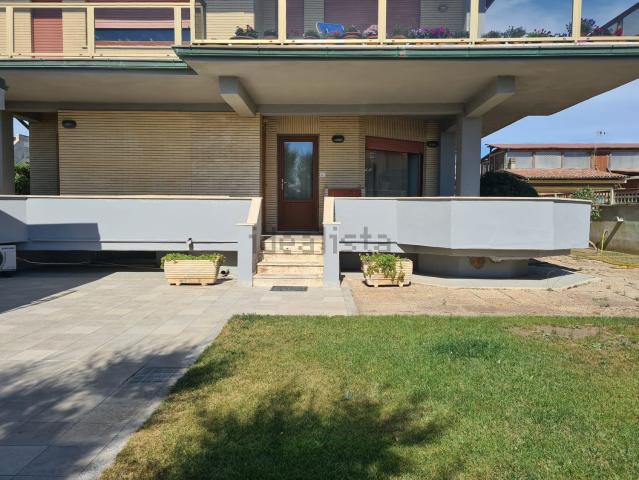 Appartamento in affitto di 85 m² in Viale di Focene