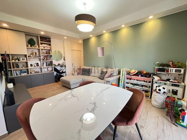 Appartamento in affitto di 85 m² in Viale Fulvio Testi, 86