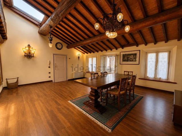 Appartamento in affitto di 85 m² in Viale Giosuè Carducci