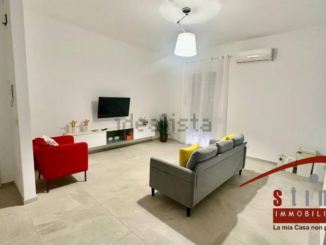 Appartamento in affitto di 85 m² in Viale Teracati, 148