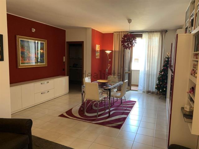Appartamento in affitto di 85 m²