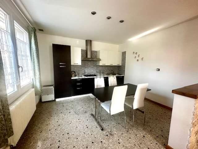 Appartamento in affitto di 85 m²