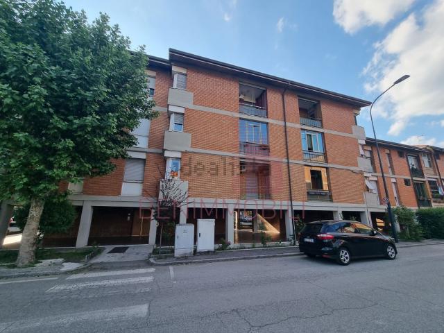 Appartamento in affitto di 86 m² in Via Alberto Magnocavallo, 18
