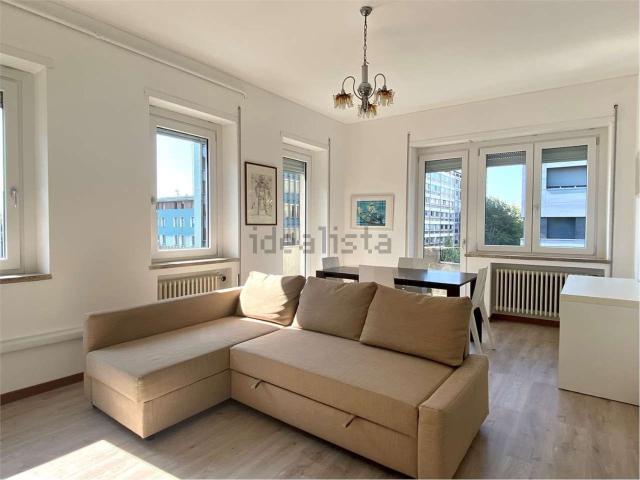 Appartamento in affitto di 86 m² in Via Andrea Costa
