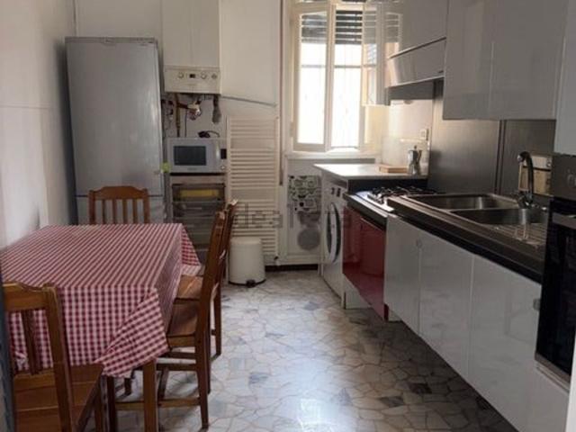 Appartamento in affitto di 86 m² in Via della Ghiara, 18