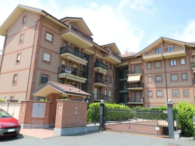 Appartamento in affitto di 86 m² in Via Lussemburgo, 7