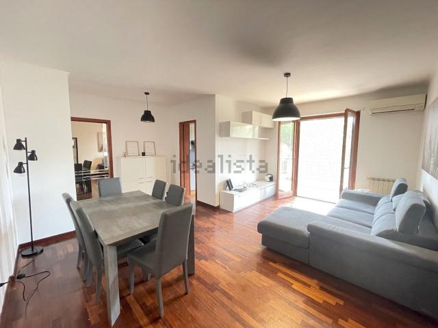 Appartamento in affitto di 88 m² in Via degli Aldobrandeschi, 61