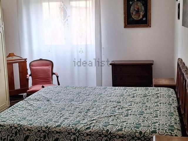 Appartamento in affitto di 88 m² in Via delle Ginestre, 15