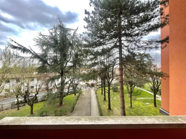 Appartamento in affitto di 88 m² in Via di Bertalia, 26