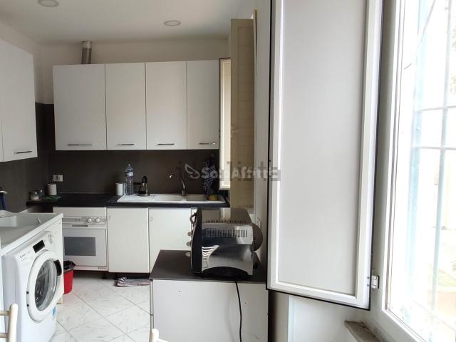 Appartamento in affitto di 88 m² in Via Francesca Corso, 14