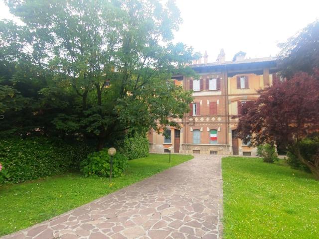 Appartamento in affitto di 88 m² in Via Gaetano Annoni, 39