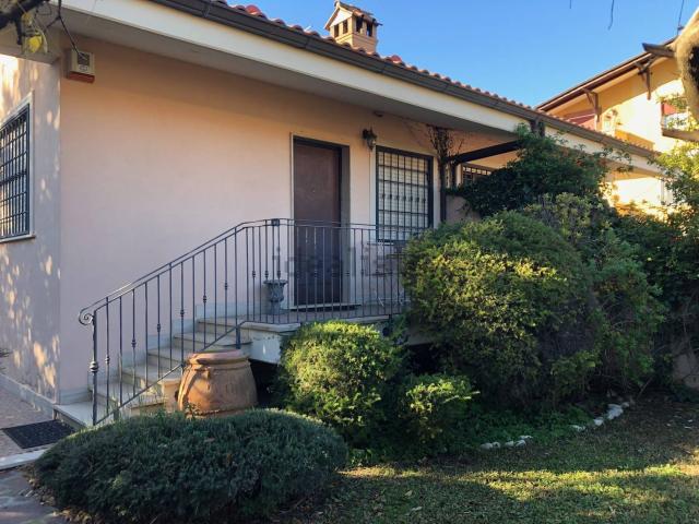 Appartamento in affitto di 88 m² in Via Giuseppe Lugli